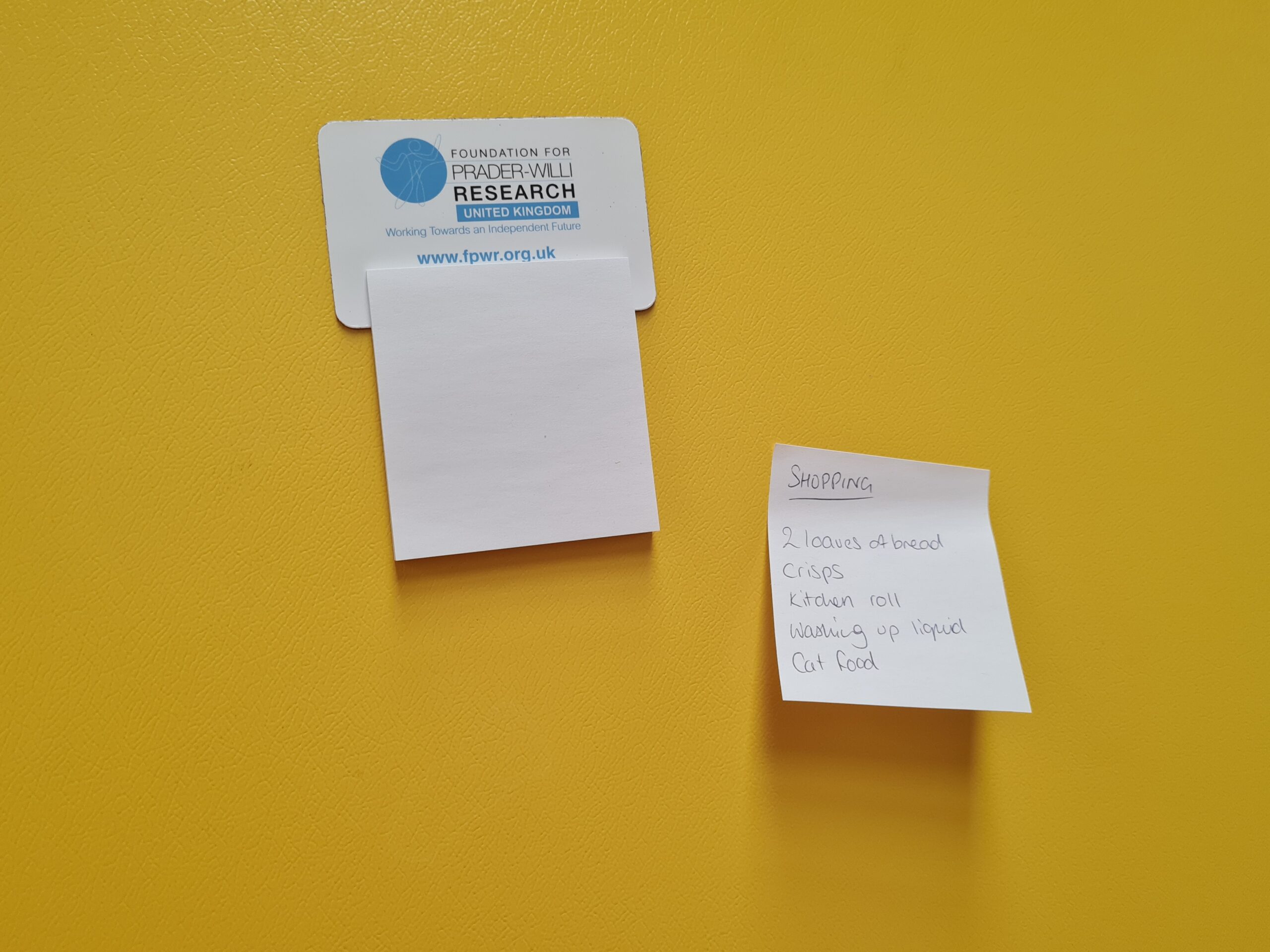 FPWR UK Magnetic Notepad - Image 3